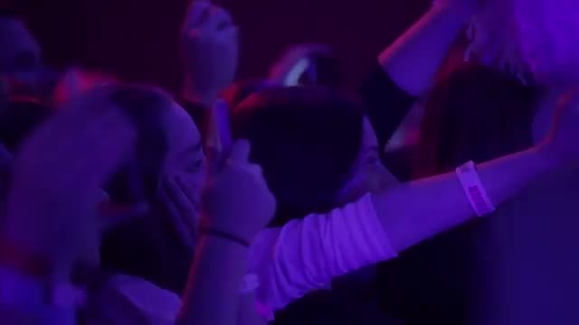 Watch Justin Bieber - Boyfriend (Acoustic) (Live) Video