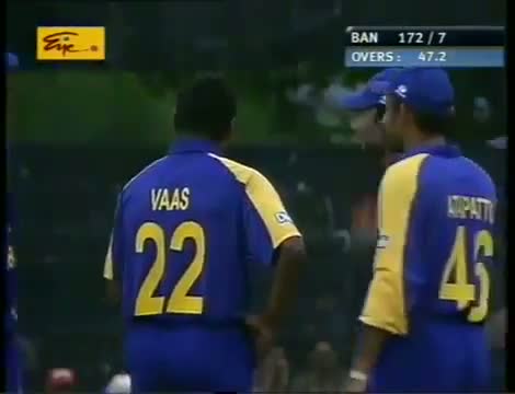 Watch Most Funiest Catch in the history of cricket Video
