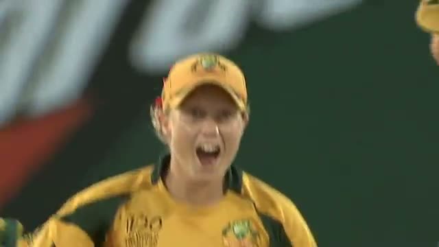 Watch Fierce Rivals Clash - Southern Stars v New Zealand White Ferns Video