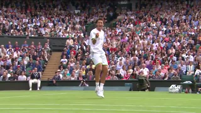 Watch Sergiy Stakhovsky v Roger Federer - Wimbledon 2013 Day 4 Highlights Video