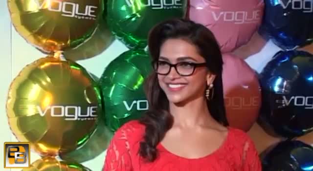 Watch Deepika Padukone will do ANYTHING for Ranbir Kapoor Video