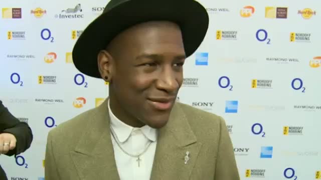 Watch Labrinth gives advice to Glastonbury festival goers at the Nordoff Robbins Silver Clef Awards Video