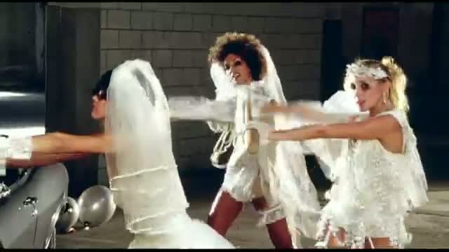 Watch Katy Perry - Hot N Cold Video