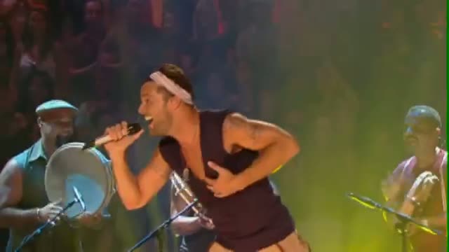 Watch Ricky Martin - Pegate Video