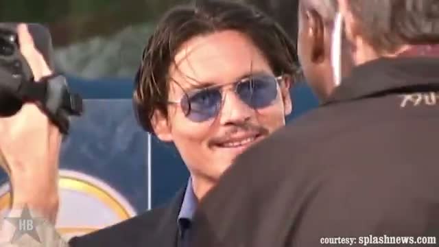 Watch Johnny Depp Kisses Jimmy Kimmel On His Lips Video