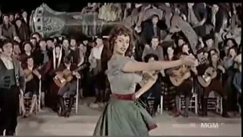 Watch Sophia Loren Dances Flamenco Video