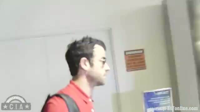 Watch Justin Theroux Breaking up with Jennifer Aniston - What do you think? Video