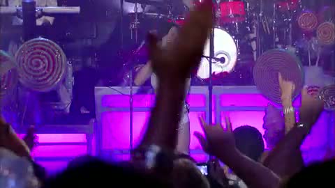 Watch Katy Perry - California Gurls (Live on Letterman) Video