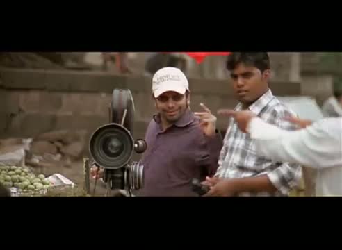Watch Saajana - Hindi Fun Song - Neha Dhupia - Pappu Can't Dance Saala Video