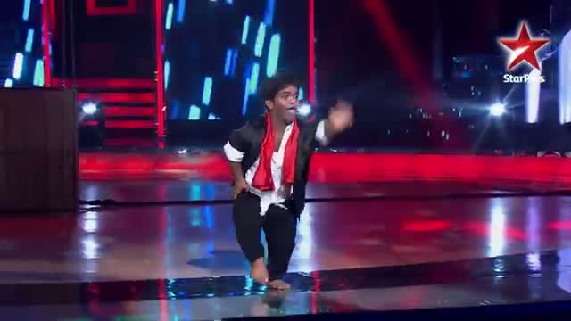 Watch India's Dancing SuperStar - 7th July 2013 - Vikas' entertaining act - Ep 22 Video