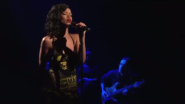 Watch Rihanna - Stay (Live on SNL) ft. Mikky Ekko Video