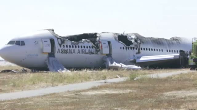 Watch Plane Crash Survivor Describes Rough Landing Video Video