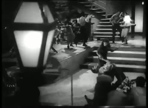 Watch Mehfil Mein Jo Aye Tum - Best Classic Club Song - Shammi Kapoor, Edwina - Vallah Kya Baat Hai (Old is Gold) Video