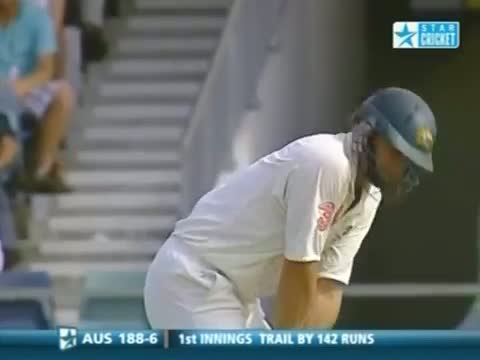 Watch RP Singh Vs Adam Gilchrist 3rd Test 2008, Perth Video