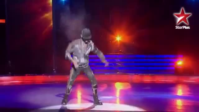 Watch India's Dancing Superstar - 14th July 2013 - Amadeep's robotics - Ep 23 Video