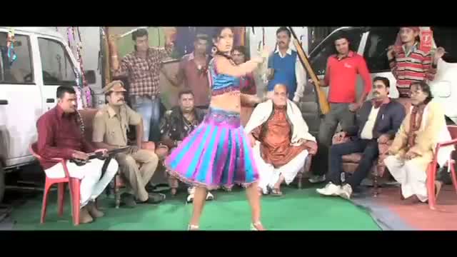 Watch Gachhiya Mein Gaini Hum Karaave Sign (Hot Item Dance Video) - New Bhojpuri Movie "Maafia" Video