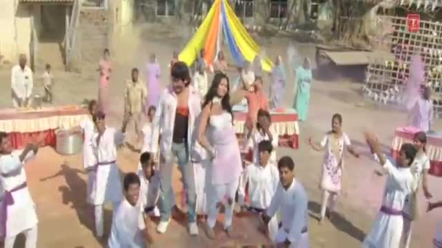 Watch Pani Mein Bunka (Bhojpuri Holi Video Song) - From Movie "Laadli" - Sunil Chhaila Bihari & Smriti Sinha Video