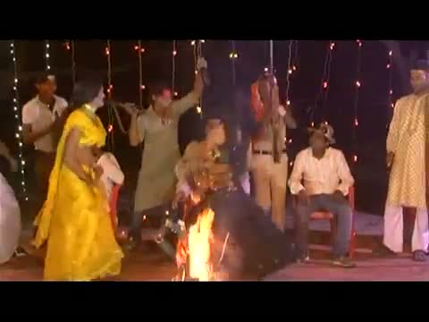Watch BHOJPURI HOT ITEM GIRL DANCE VIDEO SONG - Saiyan Bedardi - BY Pinki ji Video