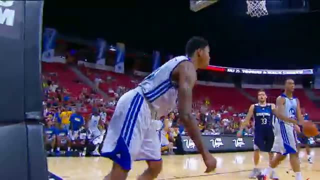 Watch NBA: Kent Bazemore Hammers it Down Video