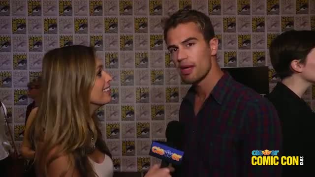 Watch Theo James Teases Shirtless DIVERGENT Scenes & Talks Tattoo Makeup: 2013 Comic-Con Video