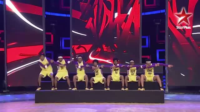 Watch India's Dancing SuperStar - 21st July 2013 - Outstanding performance by Loyola Dream Team - Eo 25 Video