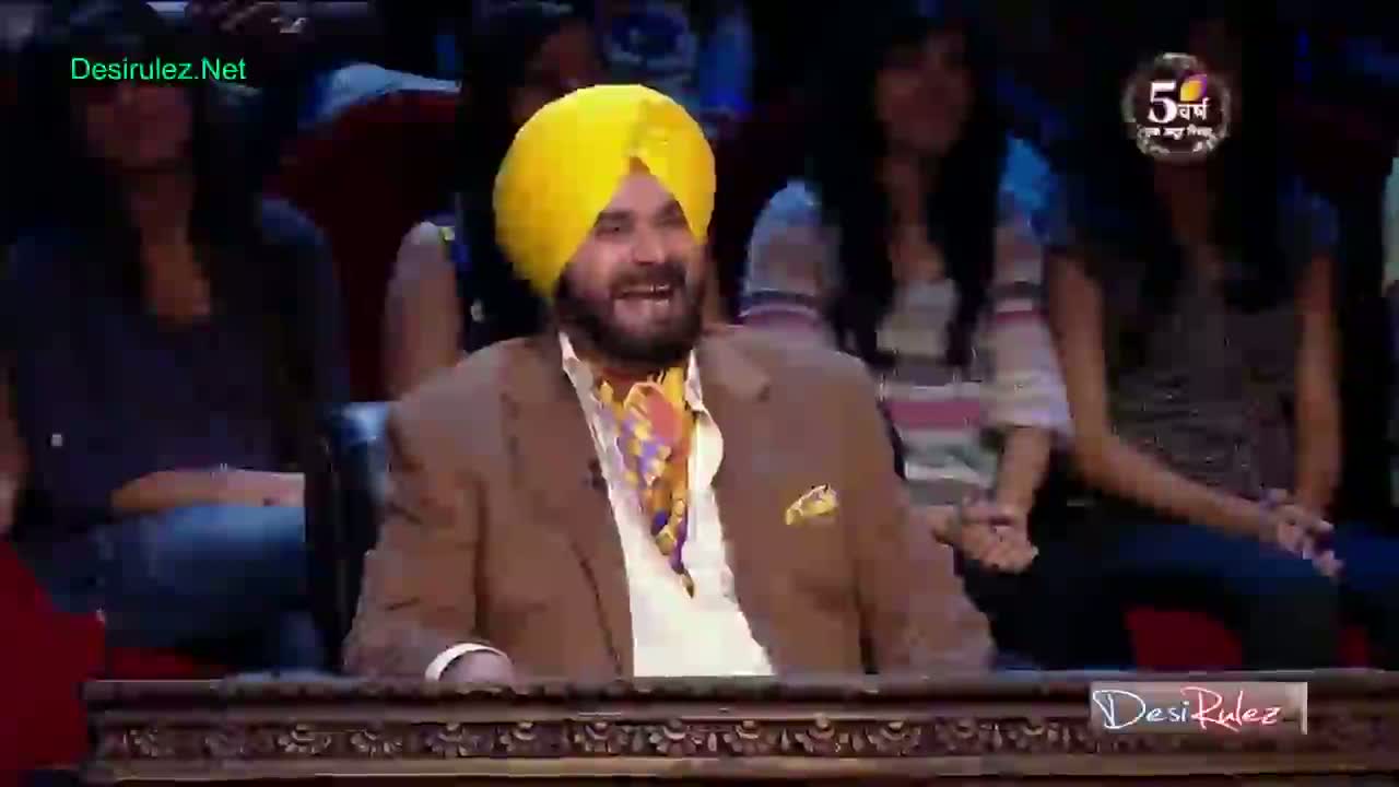 Watch Comedy Nights with Kapil - Tusshar Kapoor and Ravi Kishan - 21st July 2013 - Part 2 Video