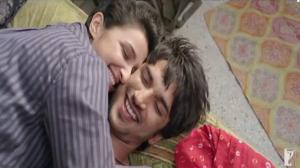 Watch Tere Mere Beech Mein Song - Shuddh Desi Romance - Sushant Singh Rajput & Parineeti Chopra Video