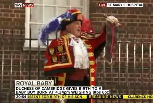 Watch Royal Baby: Duchess of Cambridge gives birth to a boy - as it happened Video