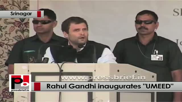 Watch Rahul Gandhi inaugurates 'Umeed' programme in Budgam (Srinagar) Video