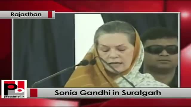Watch Sonia Gandhi in Suratgarh (Rajasthan) praises Gehlot Govt's free-medicines scheme Video