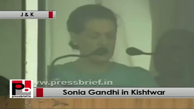 Watch Sonia Gandhi in Kishtwar, Jammu Kashmir at the launch of 850 MW power project Video
