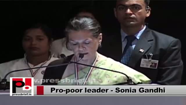 Watch Sonia Gandhi - always committed for the welfare of common man Video