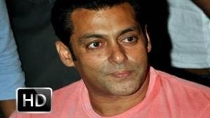 Watch Salman Khan's Face Turns RED But Why? Video