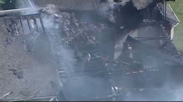 Watch Small Plane Crashes Into Indiana Home Video