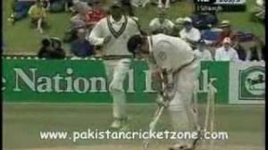 Watch Shoaib Akhtar's great spell of bowling with "Inswinging yorkers" Video