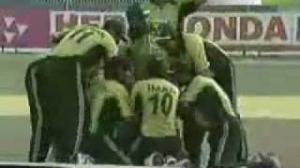 Watch Graet Bowling By Pakistani Under 19 Bowler Video
