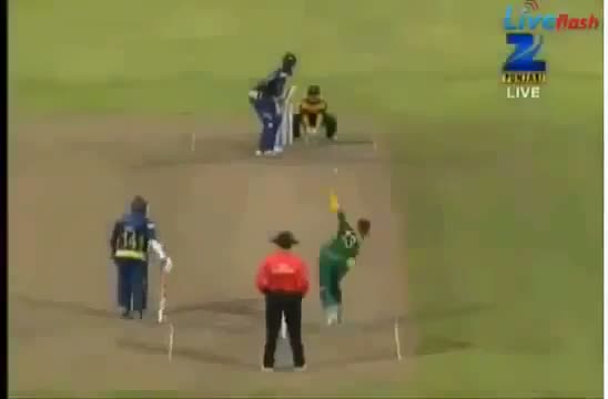 Watch Thisara Perera 666646 35 Runs in Over - Sri Lanka vs South Africa 3rd ODI - 26 July 2013 - Match Highlights Video