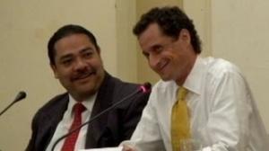 Watch Anthony Weiner Texts Scandal Illicits Jokes From Candidate, But Some Aren't Laughing Video