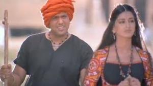 Watch Govinda, Sonali Bendre Romantic Comedy Scene - Jis Desh Mein Ganga Rehta Hai Video