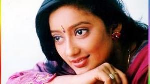 Watch Kanaka Dead : But latest News is that Actress Kanaka Is Alive Video