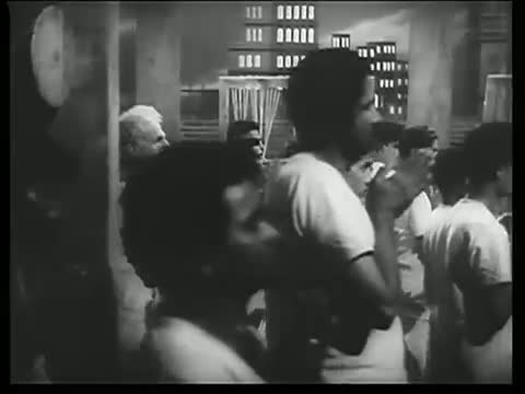 Watch Ab Kahan Jaye Hum - Superhit Sad Song - Manna Dey classic hits - Shammi Kapoor - Ujala (1959) Video