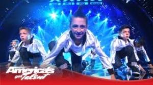 Watch StruckBoyz - Dance Group Show Off Moves to Justin Bieber and Usher - America's Got Talent 2013 Video