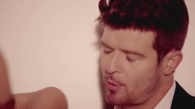 Watch Robin Thicke on His Hit 'Blurred Lines' Video