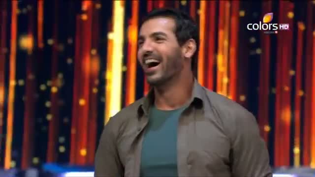 Watch Jhalak Dikhhla Jaa - 4th August 2013 (Season 6) - Episode 20 - John Abraham and Karan Johar on the dance floor Video