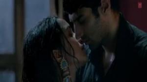 Watch Tum Hi Ho - Aashiqui 2 (Full Video Song HD) - Aditya Roy Kapur & Shraddha Kapoor Video