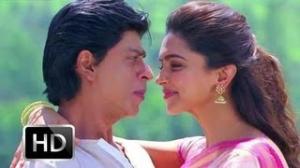 Watch Deepika Padukone KISSES Shahrukh Khan everyday Video