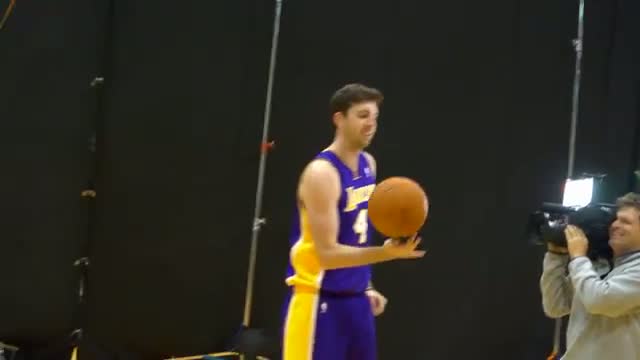 Watch NBA: Ryan Kelly shows off his ball spinning skills Video