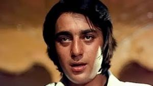 Watch Kisi Ki Bewafai Ka - Classic Sad Song - Sanjay Dutt, Raj Babbar, Rati Agnihotri - Main Awara Hoon (1983) Video