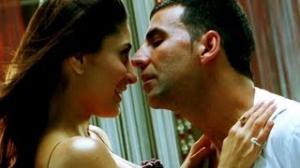 Watch Bebo (Full Song) - Kambakkht Ishq Video