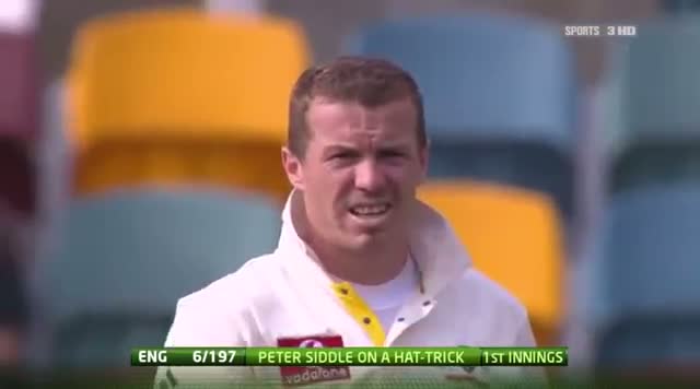 Watch Peter Siddle HAT-TRICK vs ENGLAND Video